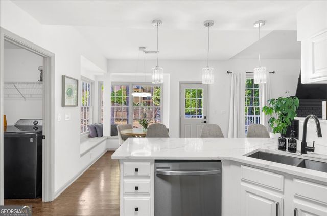 11285 Vedrines Drive, Johns Creek, GA 30022