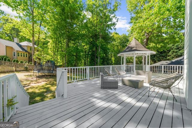 11285 Vedrines Drive, Johns Creek, GA 30022