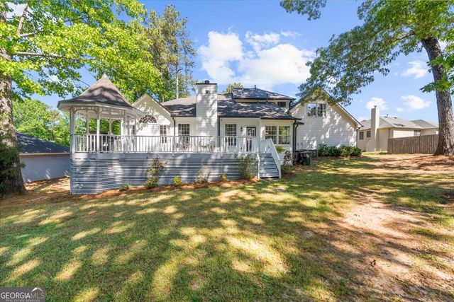 11285 Vedrines Drive, Johns Creek, GA 30022
