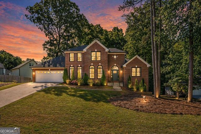 11285 Vedrines Drive, Johns Creek, GA 30022
