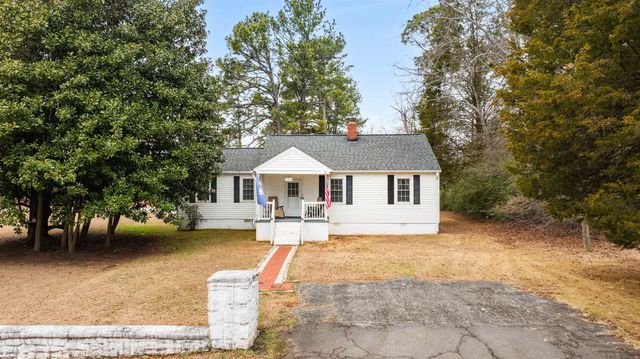 2358 W Croft Circle, Spartanburg, SC 29302