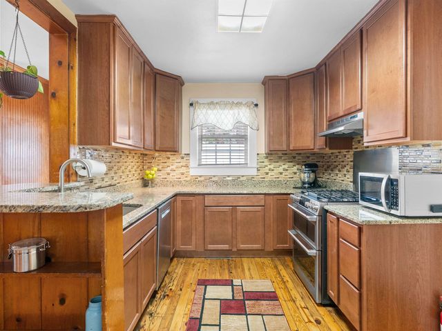 2358 W Croft Circle, Spartanburg, SC 29302