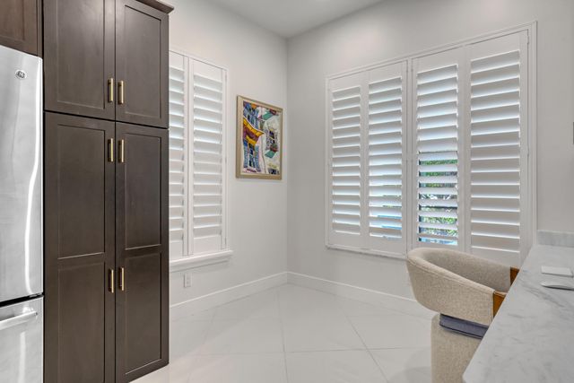 5065 Grandiflora Road, Palm Beach Gardens, FL 33418