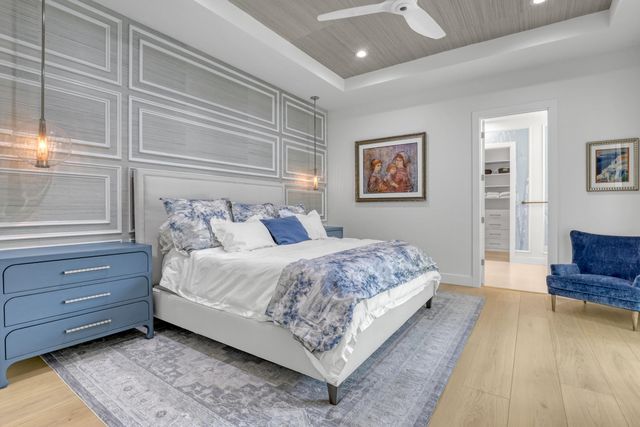 5065 Grandiflora Road, Palm Beach Gardens, FL 33418