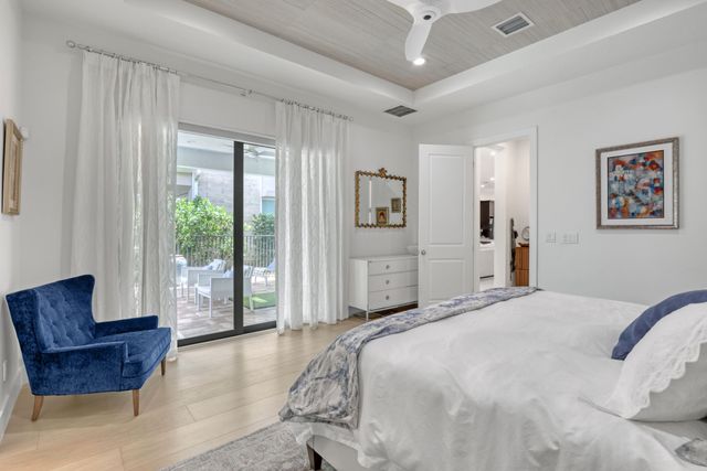 5065 Grandiflora Road, Palm Beach Gardens, FL 33418