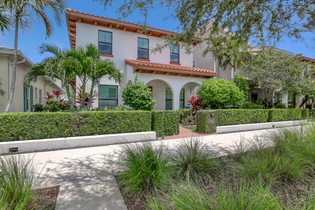 5065 Grandiflora Road, Palm Beach Gardens, FL 33418
