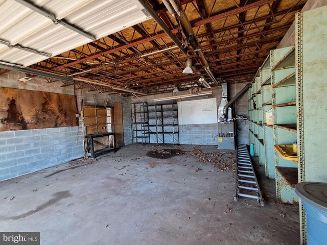 18306 POSSUM POINT RD, Dumfries, VA 22026