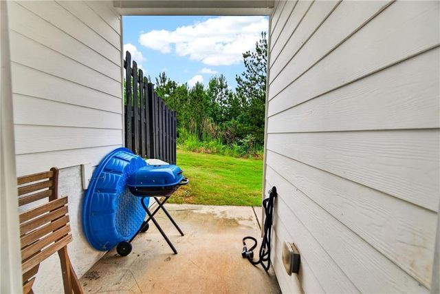 5705 Union Pointe Drive, Union City, GA 30291