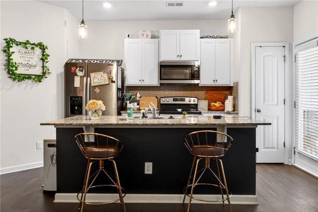 5705 Union Pointe Drive, Union City, GA 30291