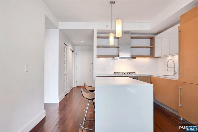 77 Hudson Street 2409, Jersey City, NJ 07302
