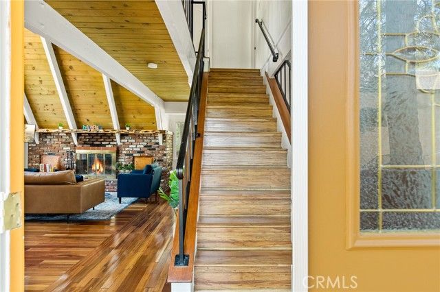 1296 Calgary Drive, Lake Arrowhead, CA 92352