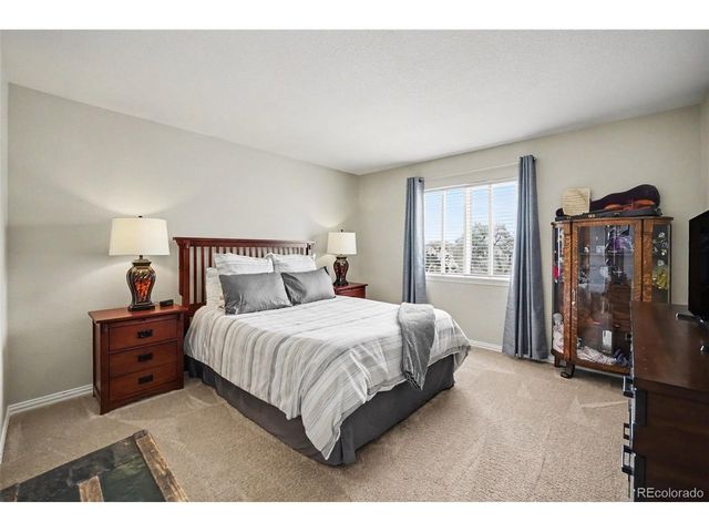 3307 Sturbridge Dr, Highlands Ranch, CO 80129