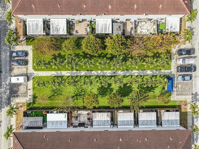 16371 SW 44th Ter, Miami, FL 33185