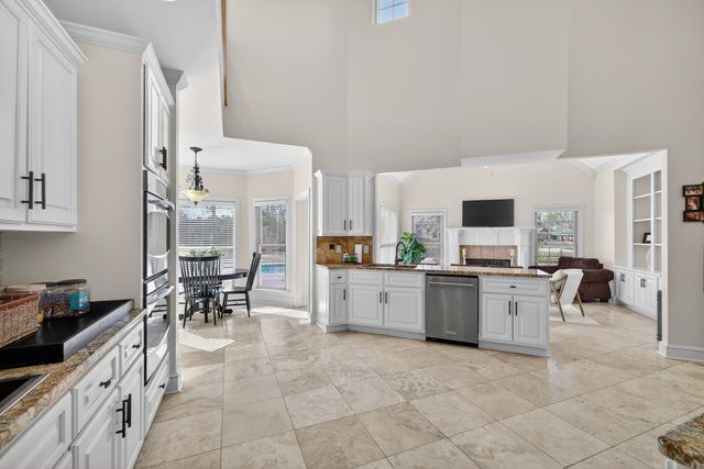 7611 Worth Ave, Benton, AR 72019