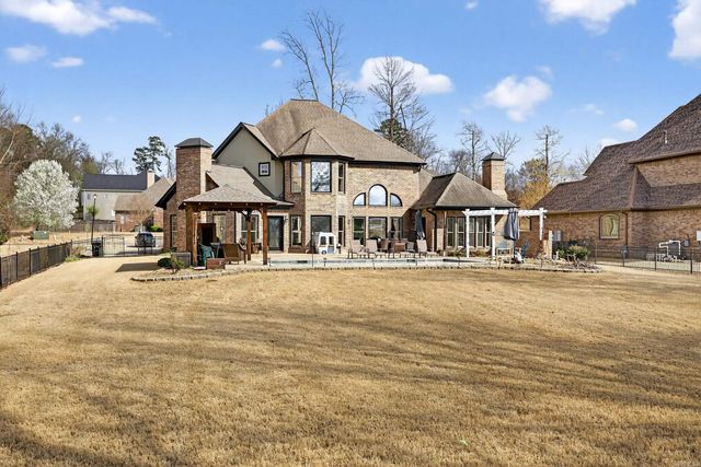 7611 Worth Ave, Benton, AR 72019