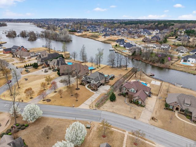 7611 Worth Ave, Benton, AR 72019