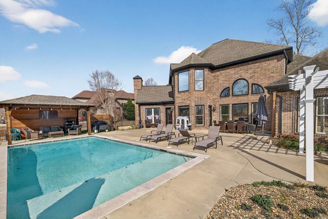 7611 Worth Ave, Benton, AR 72019