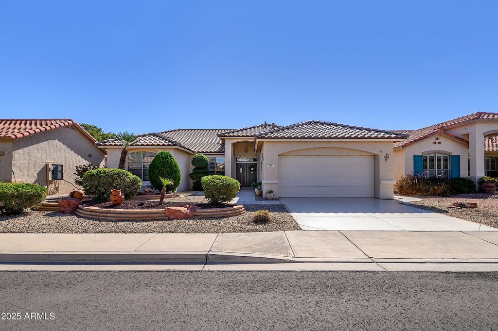 17613 N GOLDWATER Drive, Surprise, AZ 85374 — photo 4