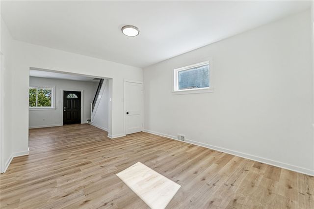 117 Owen Street, Mckees Rocks, PA 15136