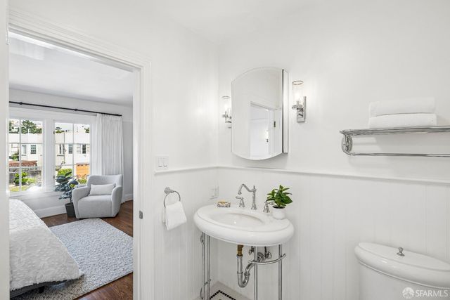 90 Entrada Court, San Francisco, CA 94127