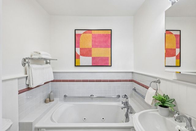 90 Entrada Court, San Francisco, CA 94127