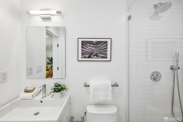 90 Entrada Court, San Francisco, CA 94127