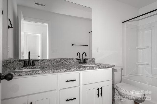 3016 Woodlands Creek Drive, Monroe, NC 28110