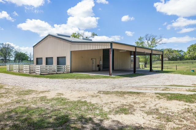29500 Skymac Ranch Road, Hempstead, TX 77445