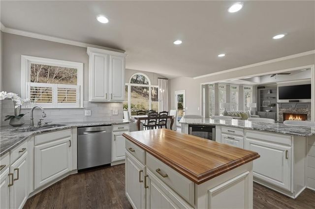 4250 Old Oak Trace, Cumming, GA 30041