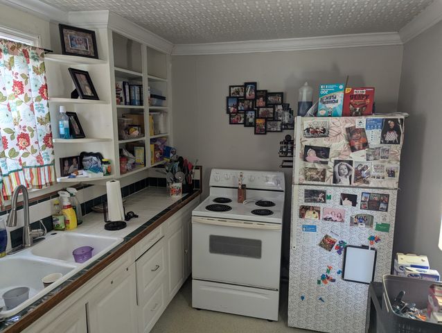 705 Circle Dr, Tullahoma, TN 37388