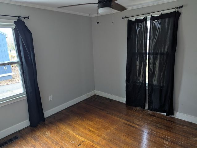 705 Circle Dr, Tullahoma, TN 37388