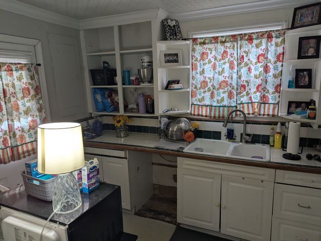 705 Circle Dr, Tullahoma, TN 37388