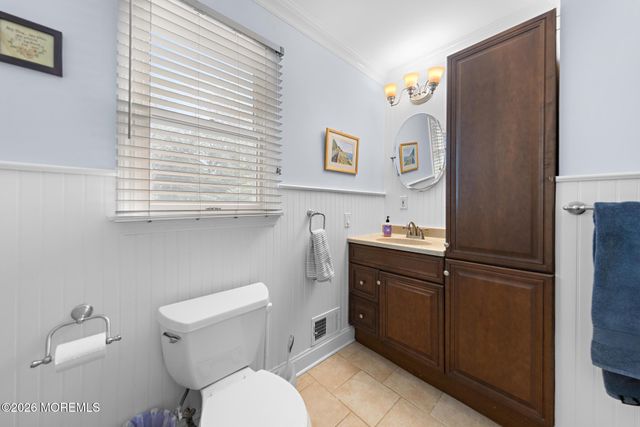 251 Hance Road, Fair Haven, NJ 07704
