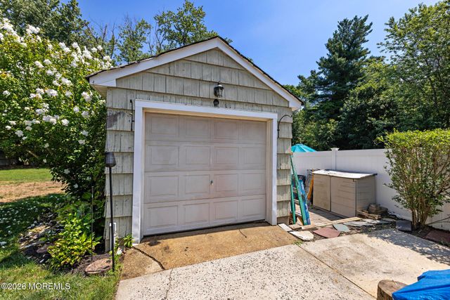 251 Hance Road, Fair Haven, NJ 07704