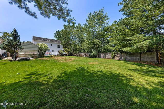 251 Hance Road, Fair Haven, NJ 07704