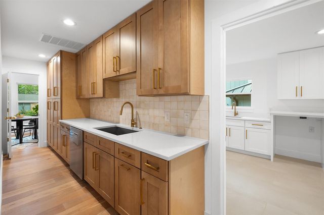 4906 Enchanted LN, Austin, TX 78745