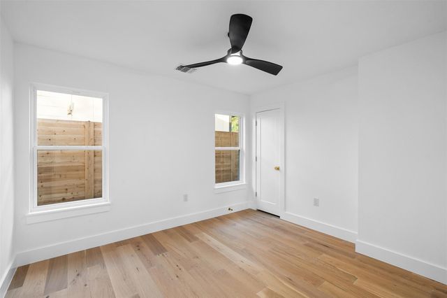 4906 Enchanted LN, Austin, TX 78745