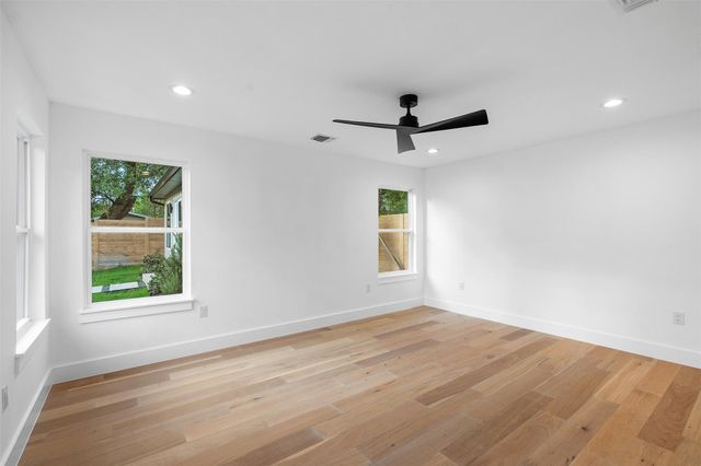 4906 Enchanted LN, Austin, TX 78745