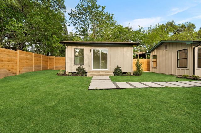 4906 Enchanted LN, Austin, TX 78745