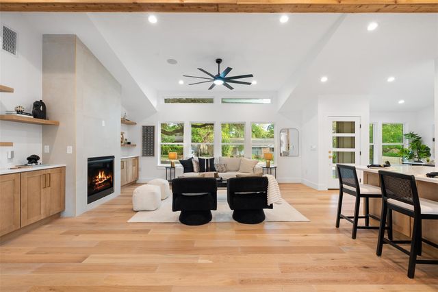 4906 Enchanted LN, Austin, TX 78745