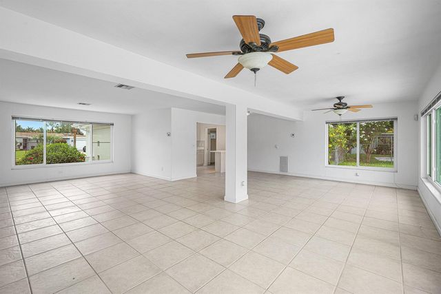 311 NE 23RD Way, Boca Raton, FL 33431