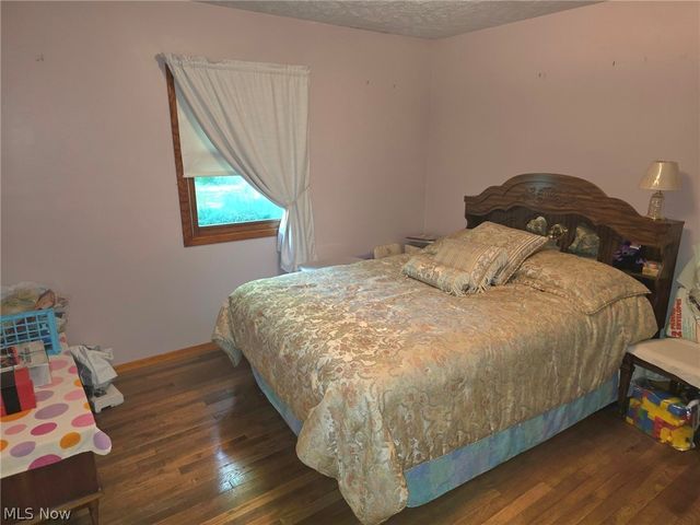 7415 Avon Lane, Chesterland, OH 44026
