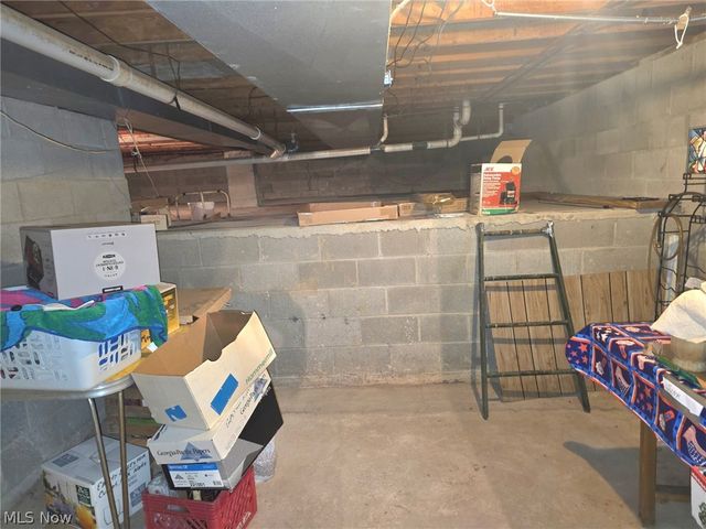 7415 Avon Lane, Chesterland, OH 44026