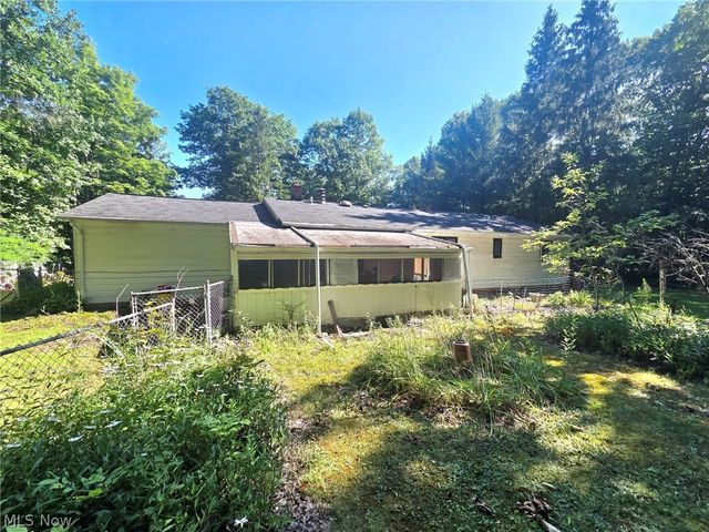 7415 Avon Lane, Chesterland, OH 44026