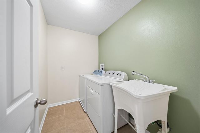 30643 WALKER CUP PLACE, Wesley Chapel, FL 33543