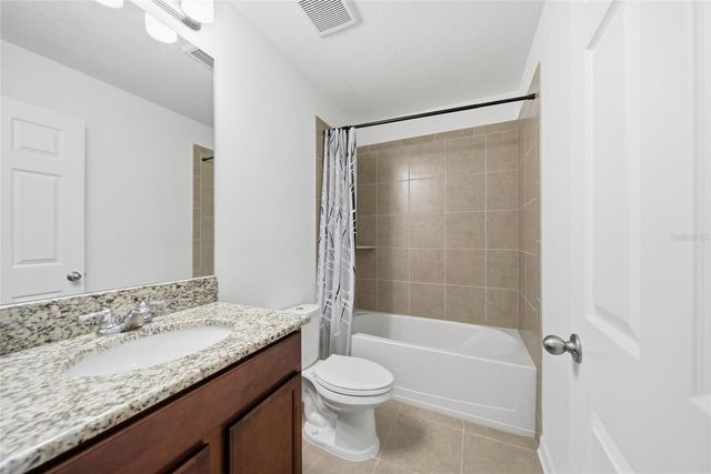 30643 WALKER CUP PLACE, Wesley Chapel, FL 33543