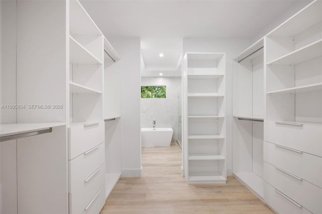 3164 Plaza St, Coconut Grove, FL 33133