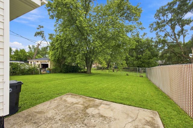 4946 Vermont Street, Gary, IN 46409