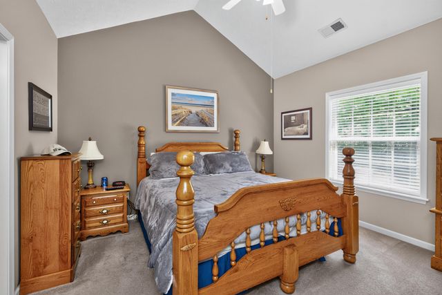 498 Goldon Trophy Trail, Lexington, KY 40514
