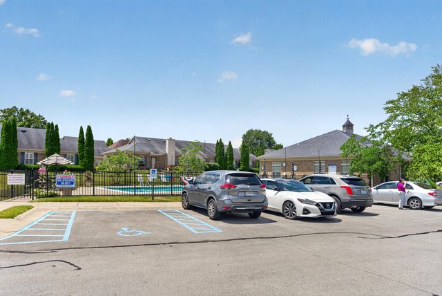 498 Goldon Trophy Trail, Lexington, KY 40514